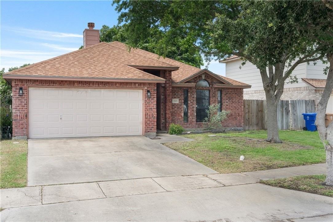 7925 Rock Crest Dr - Photo 2 of 23