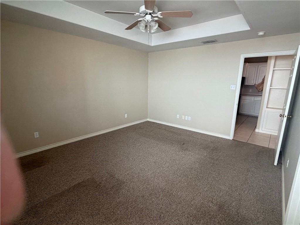 15210 Cruiser St #B - Photo 5 of 9