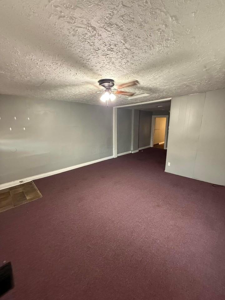 1180 4th St - Photo 2 of 13