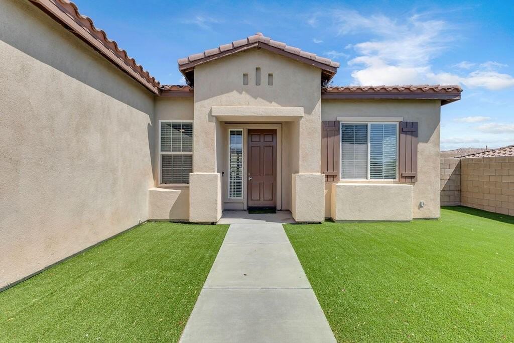11778 Pomelo Dr - Photo 5 of 50