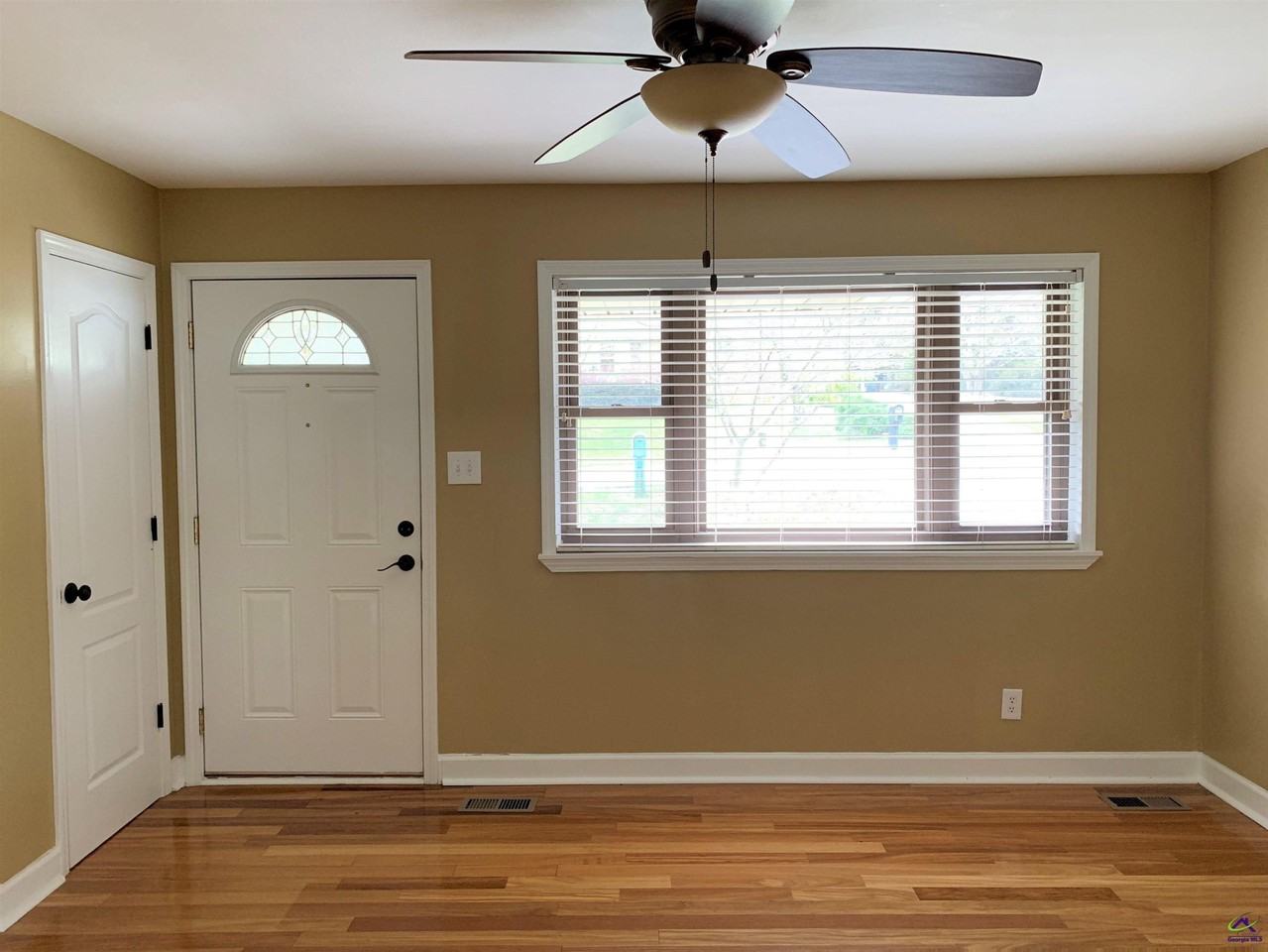 108 Osage Ave - Photo 7 of 28