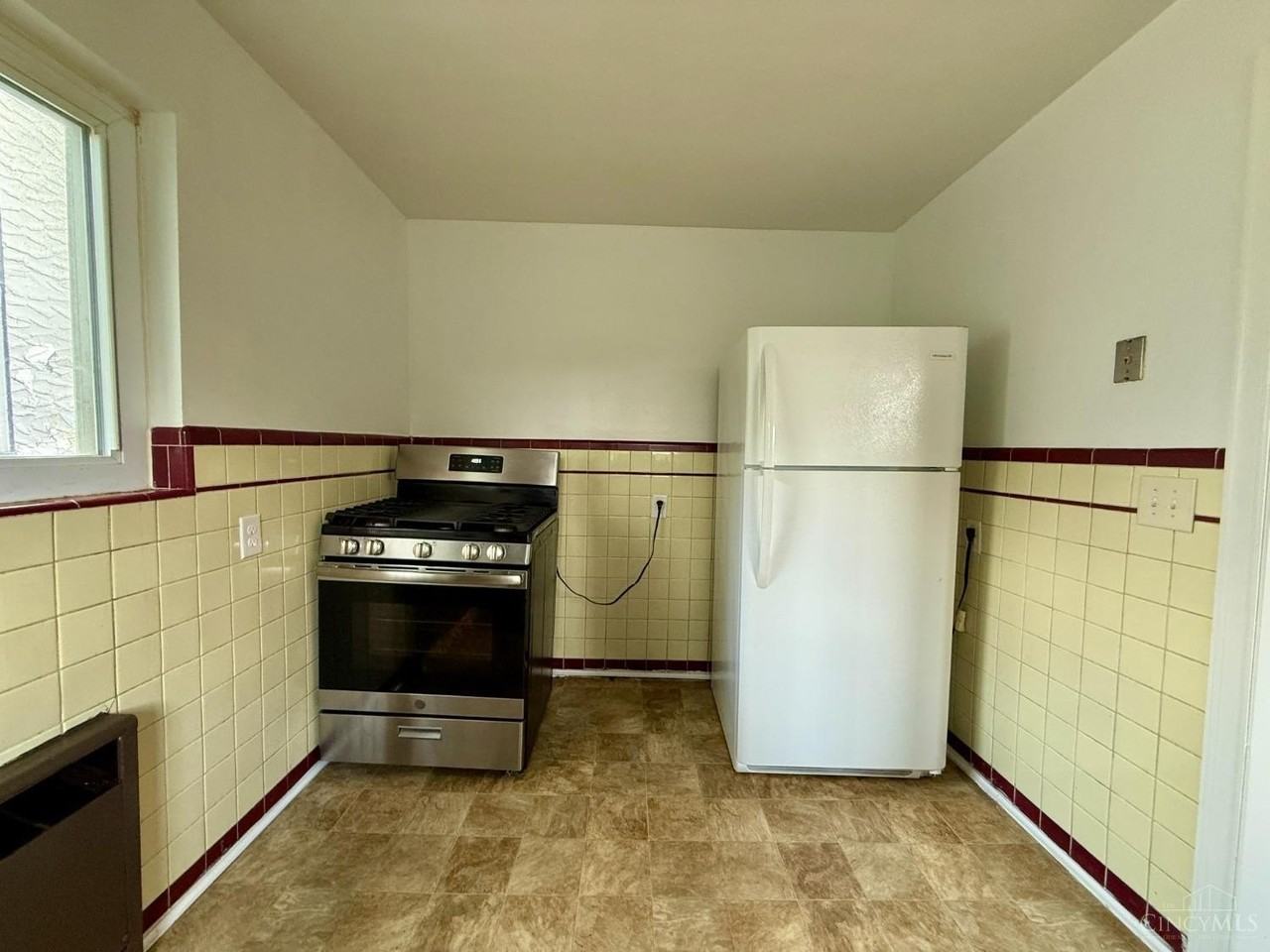 5510 Newfield Ave #2 - Photo 7 of 11