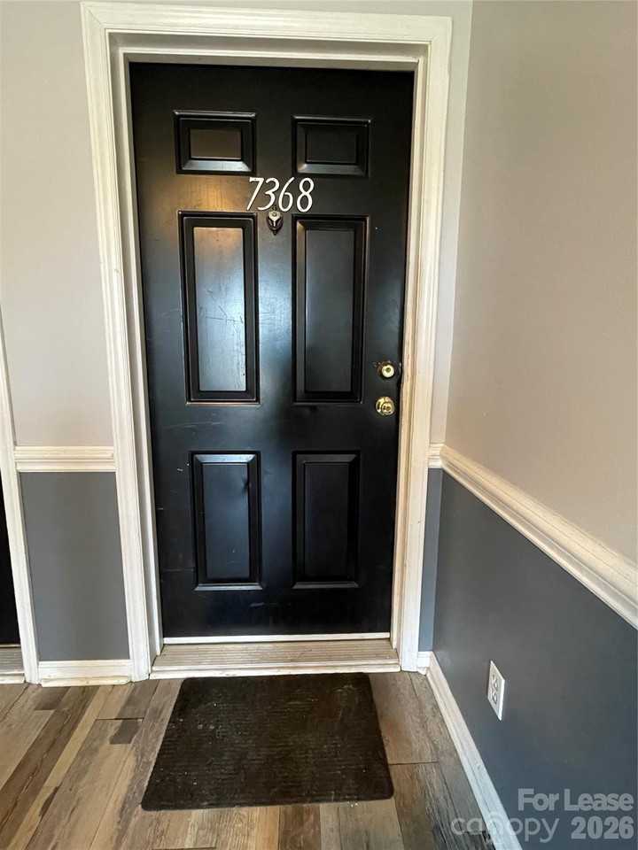 7368 Rose Terrace Ct - Photo 7 of 24