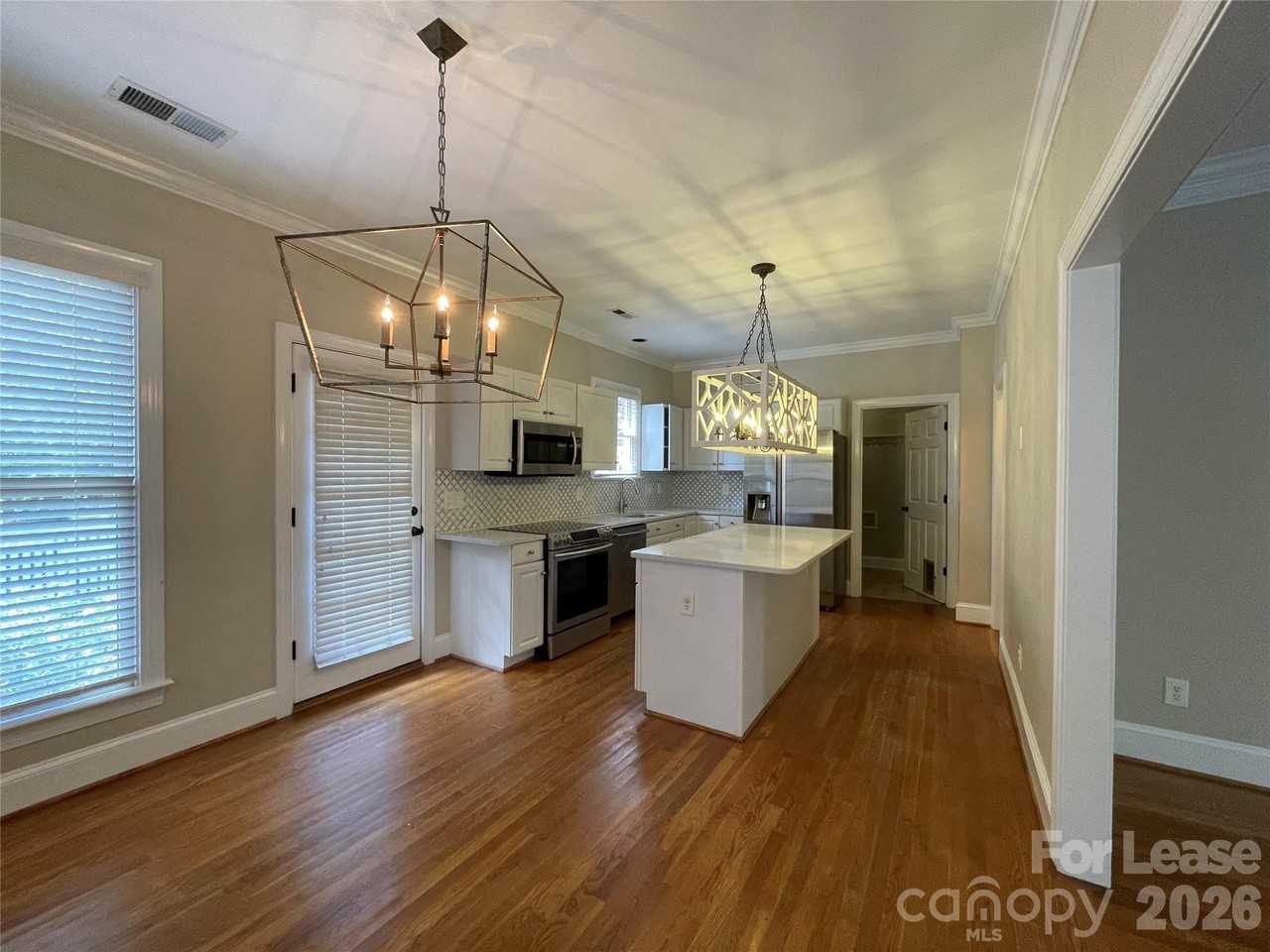 2617 Greyabby Ct - Photo 6 of 36