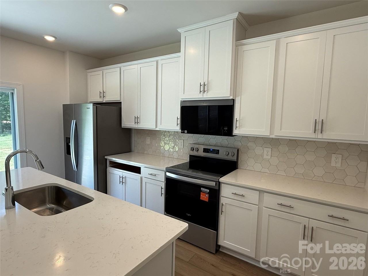 436 Luna Ln - Photo 5 of 21