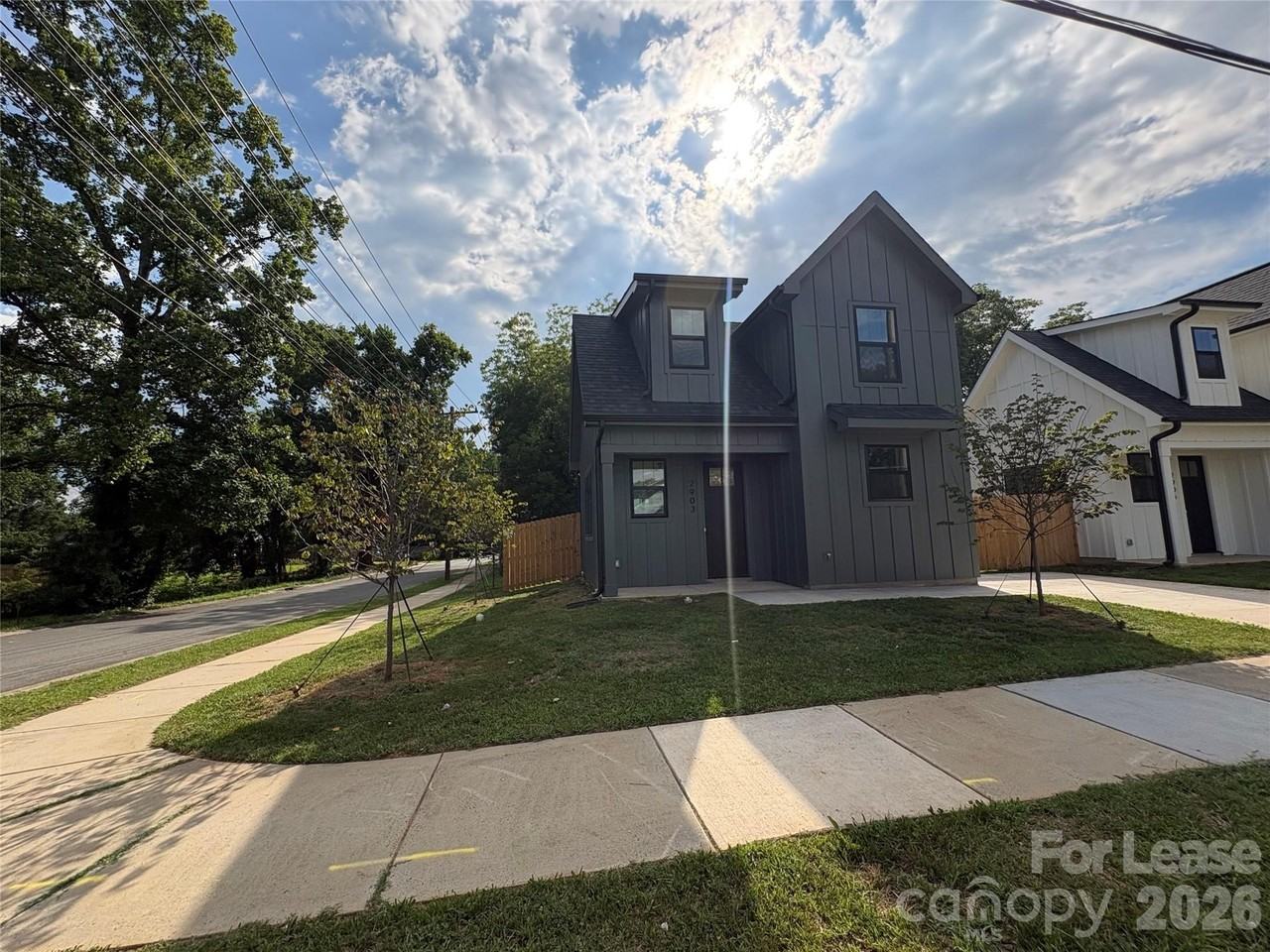 2903 Clyde Dr - Photo 2 of 22