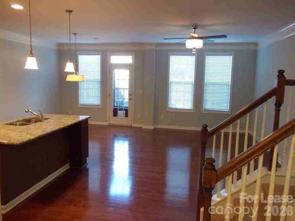 9525 Burford Ln Nw - Photo 3 of 24