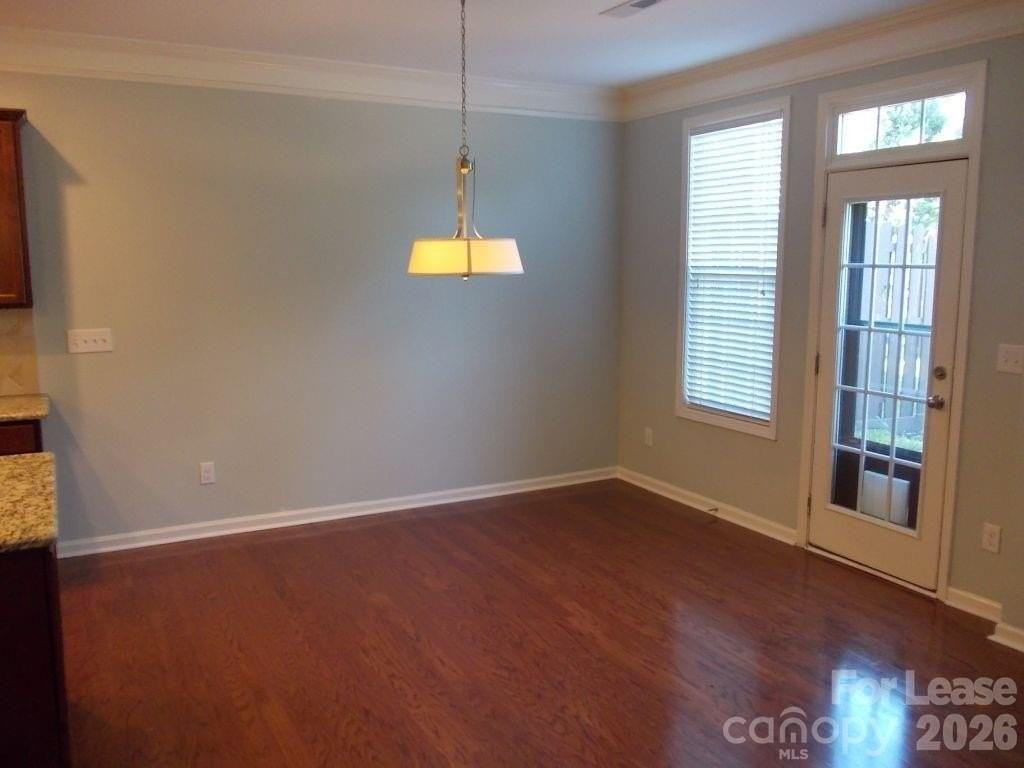 9525 Burford Ln Nw - Photo 6 of 24