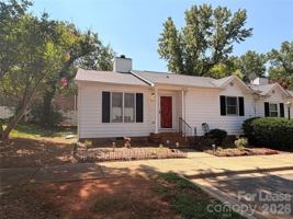 featured image of 5917 Crape Myrtle Ln
