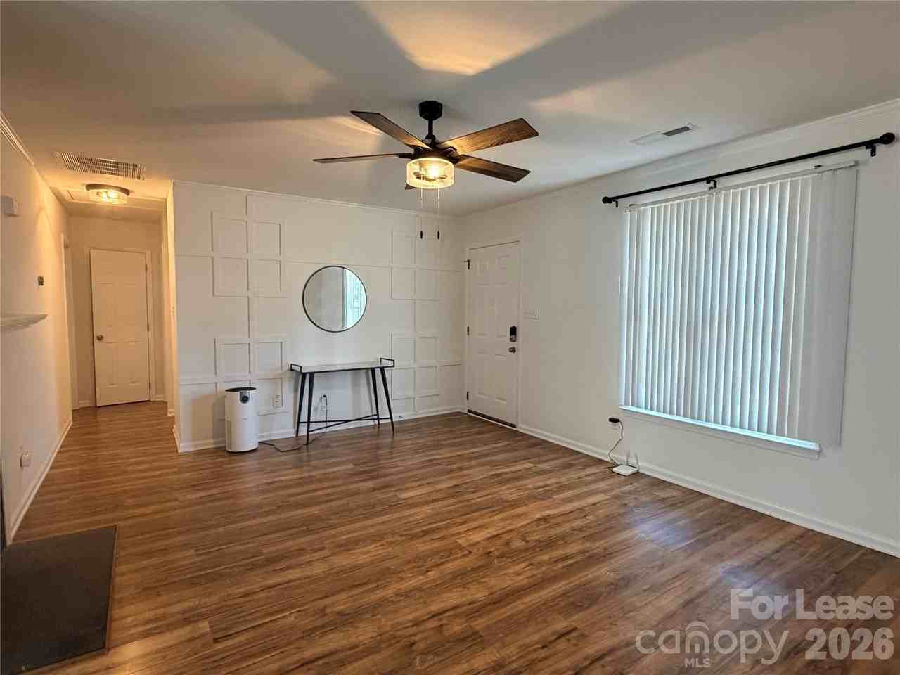 5917 Crape Myrtle Ln - Photo 6 of 15
