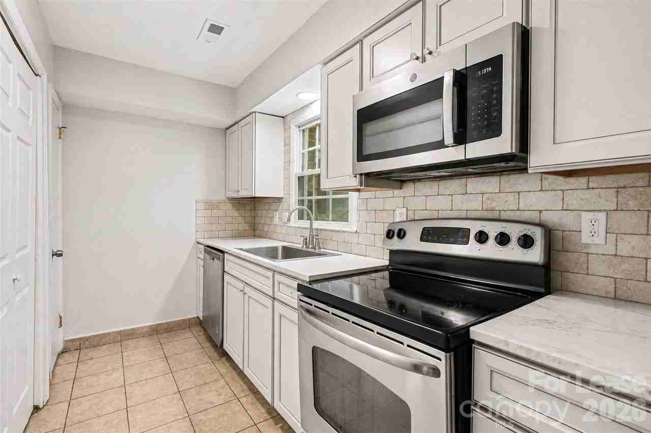 1236 Archdale Dr #F - Photo 6 of 18