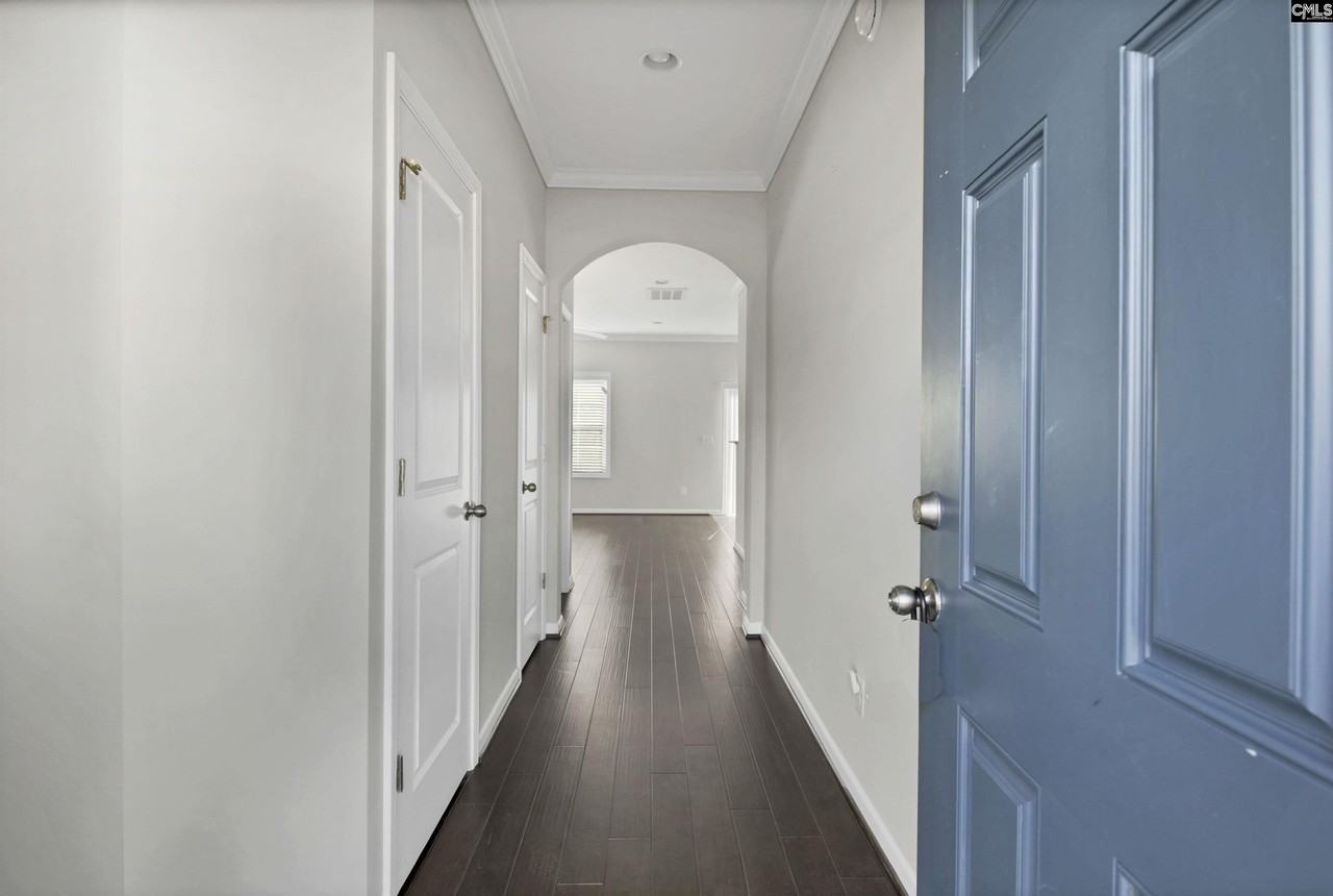 436 Riglaw Cir - Photo 4 of 39