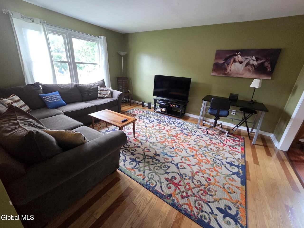 18 Vanderbilt Ave - Photo 2 of 19