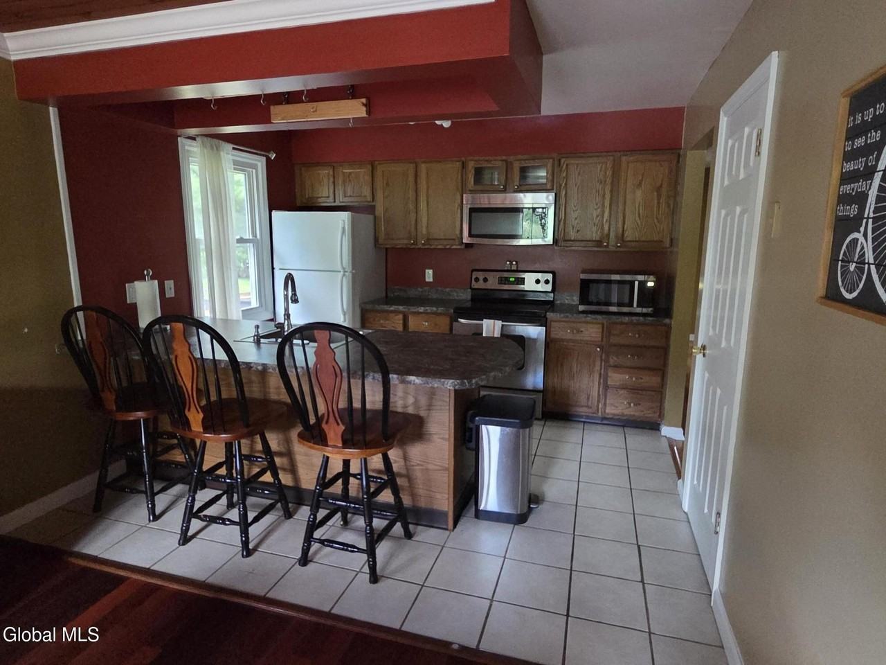 18 Vanderbilt Ave - Photo 6 of 19