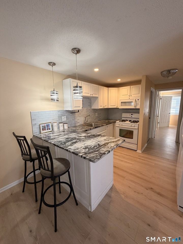 265 Burritt St #105 - Photo 7 of 17