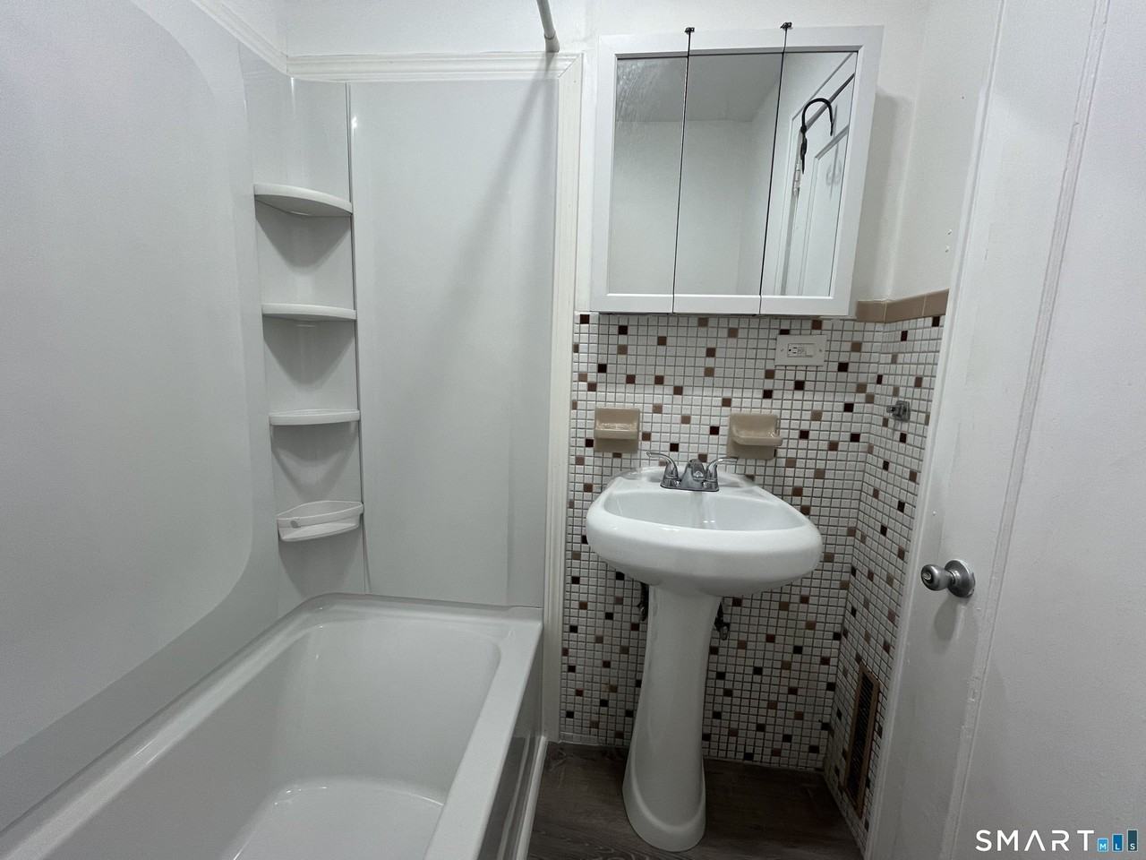 245 Frost Bridge Rd - Photo 7 of 16