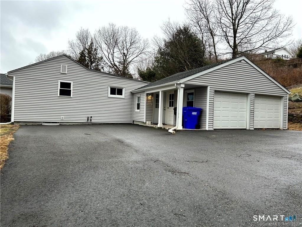 30 Fulton Dr - Photo 3 of 34