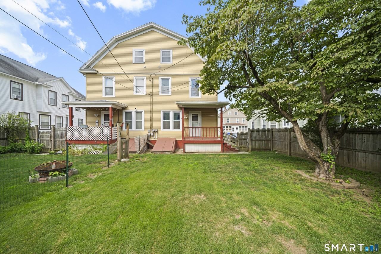 44 Bigelow Ave - Photo 6 of 33