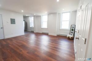 featured image of 156 Garfield Ave