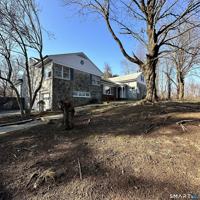 featured image of 167 Kings Hwy