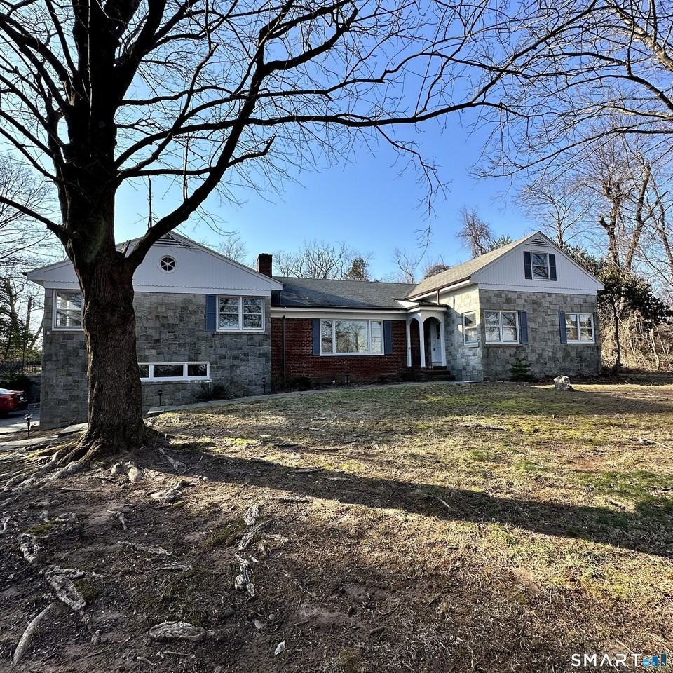 167 Kings Hwy - Photo 4 of 23