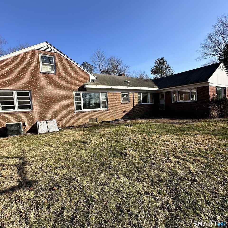 167 Kings Hwy - Photo 6 of 23