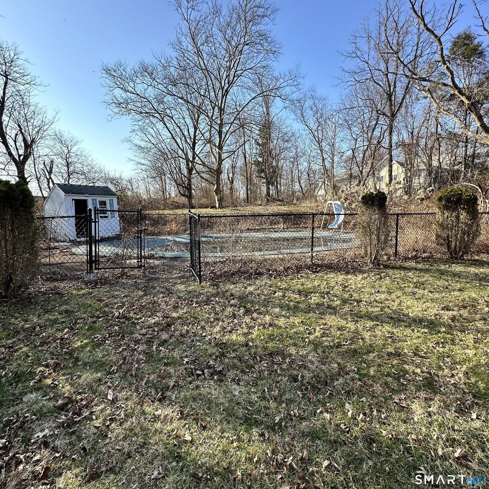 167 Kings Hwy - Photo 7 of 23