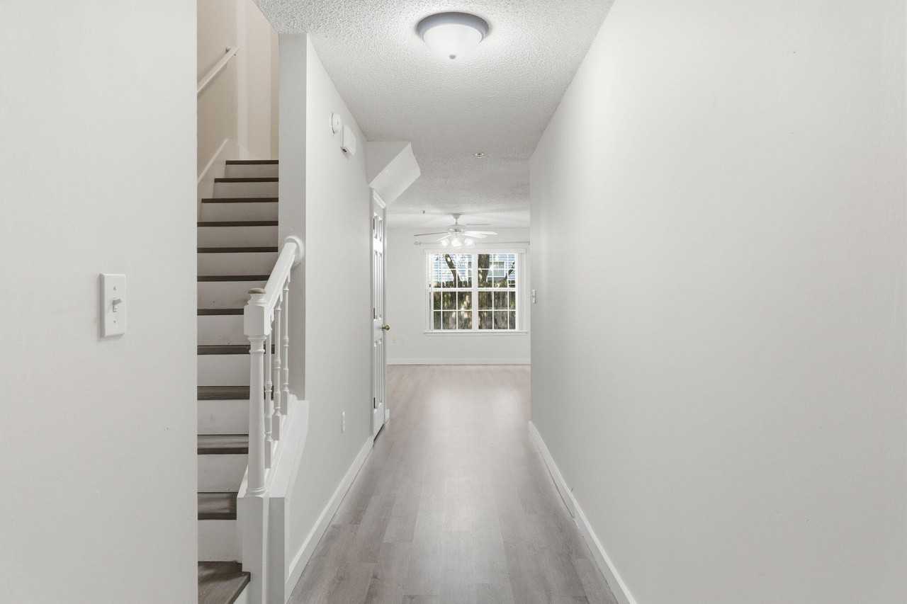 345 Crooked Pine Trl - Photo 5 of 39