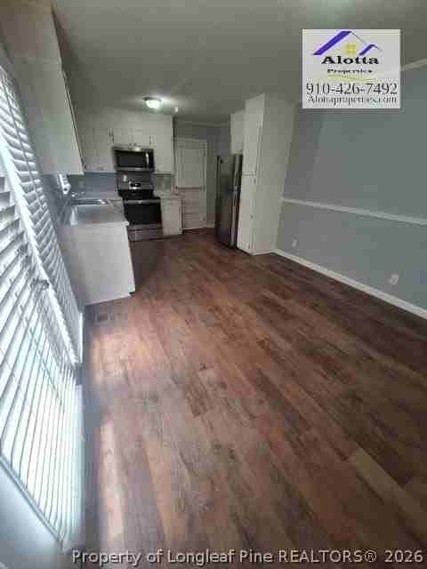 5615 Dodge Dr - Photo 7 of 16