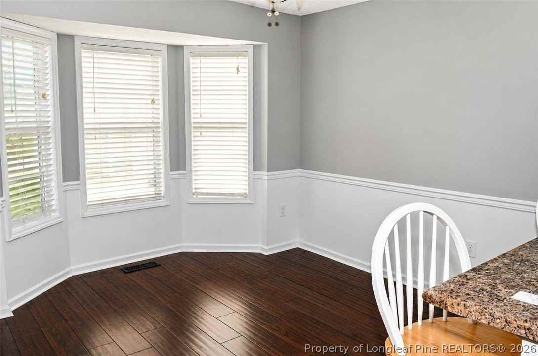 6012 Waldos Beach Rd - Photo 5 of 20