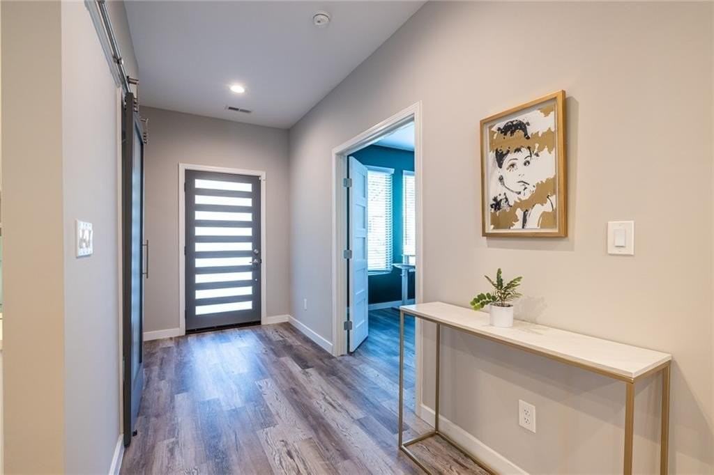 1450 May Ave Se - Photo 5 of 37