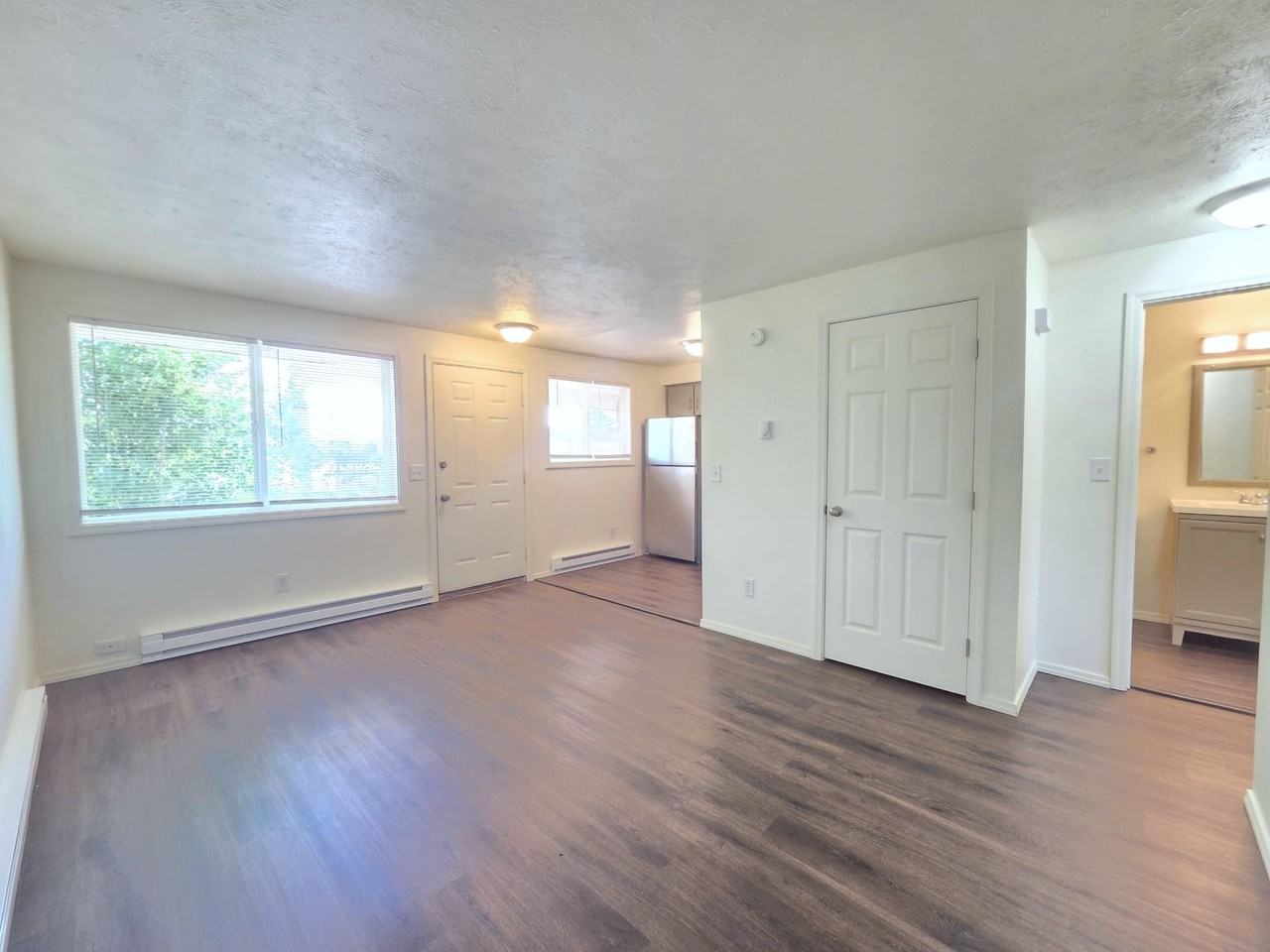 39 E Westview Ave - Photo 5 of 24
