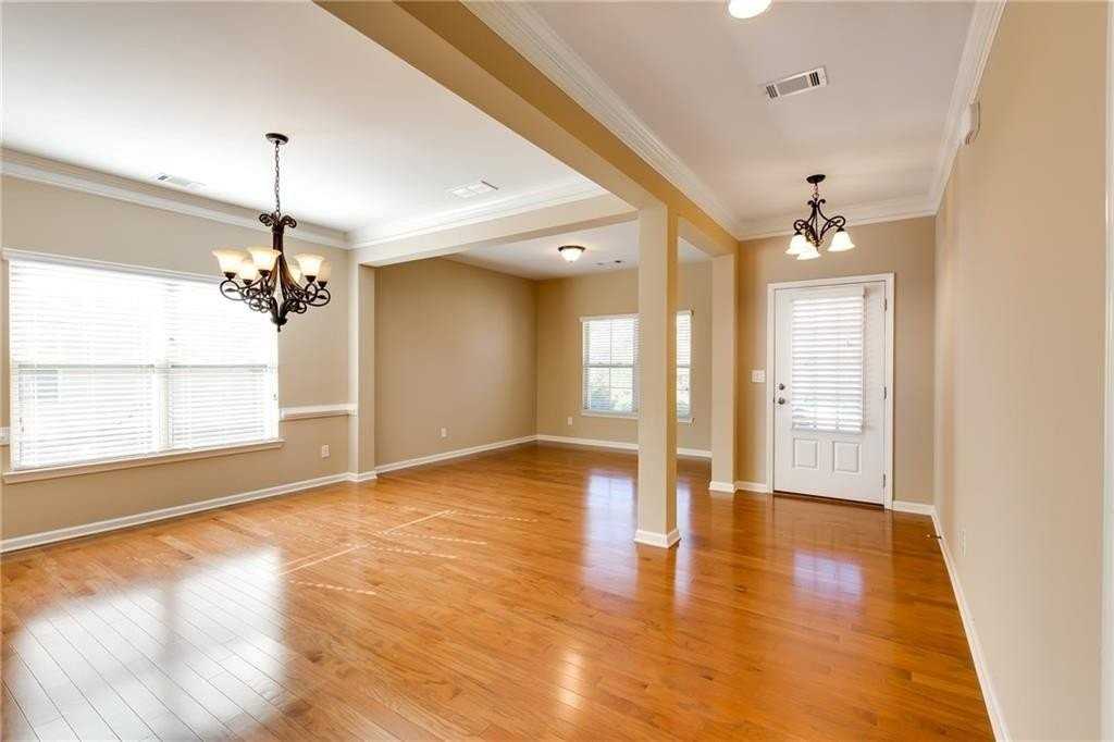 7245 Rocking Horse Ln - Photo 4 of 48