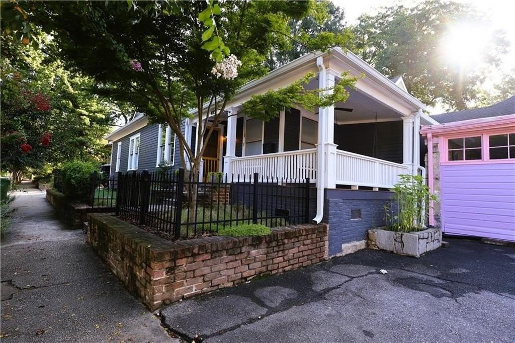 405 Oakdale Rd Ne - Photo 2 of 44
