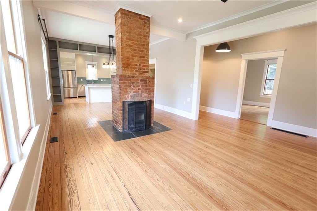 405 Oakdale Rd Ne - Photo 6 of 44