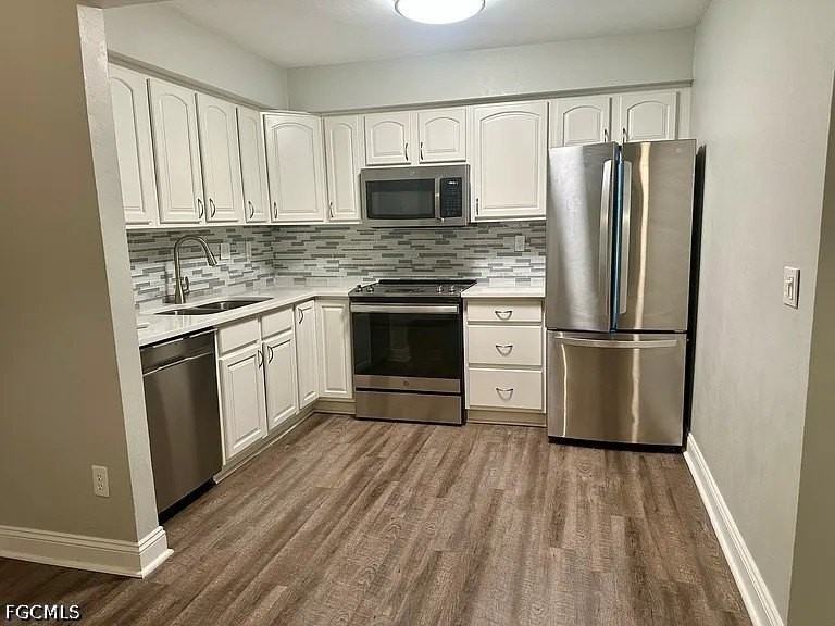6168 Principia Dr #2 - Photo 5 of 23