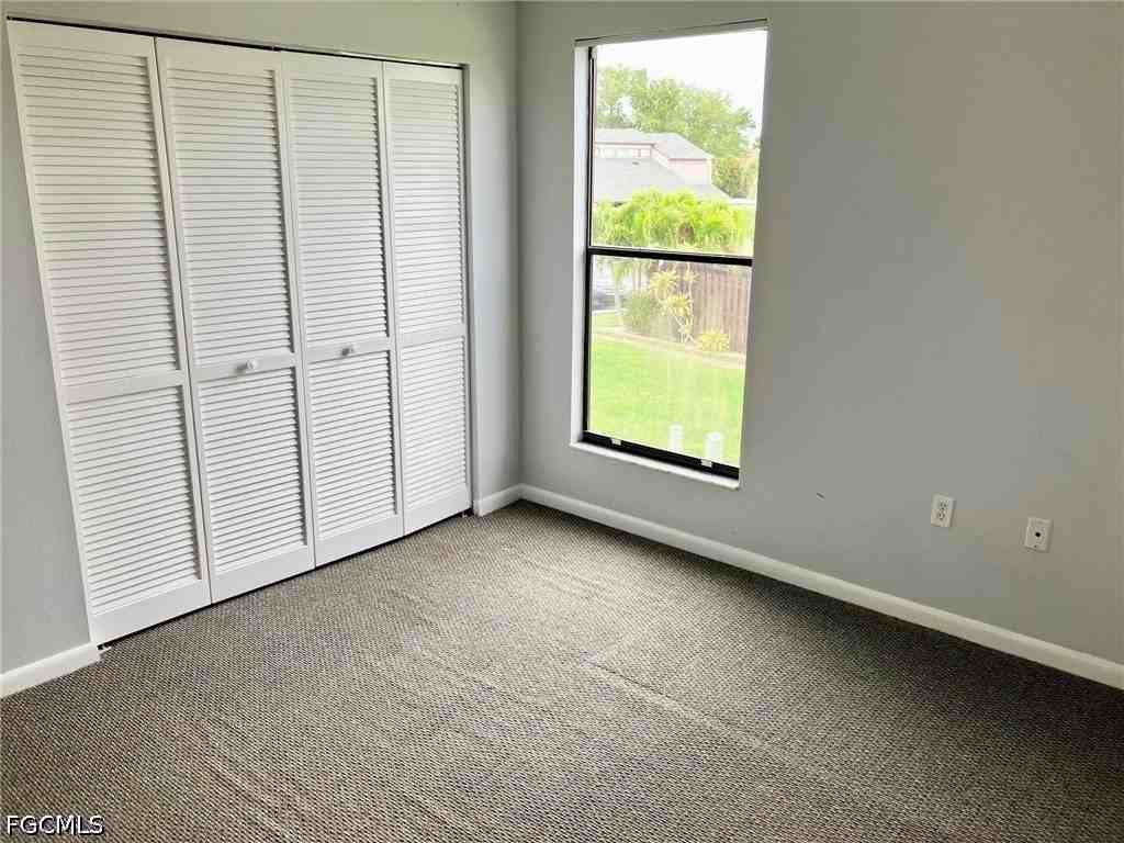 12963 Elm Creek Ct - Photo 7 of 16