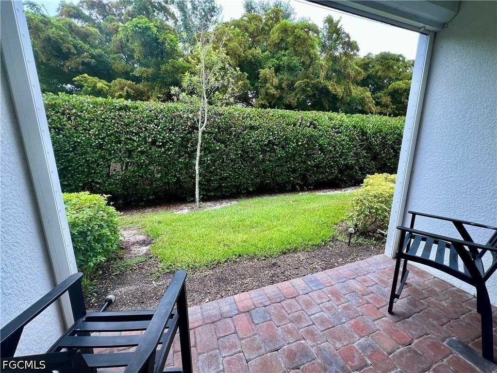 15850 Portofino Springs Blvd #106 - Photo 5 of 41