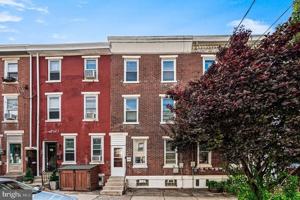 featured image of 3126 N 35th St