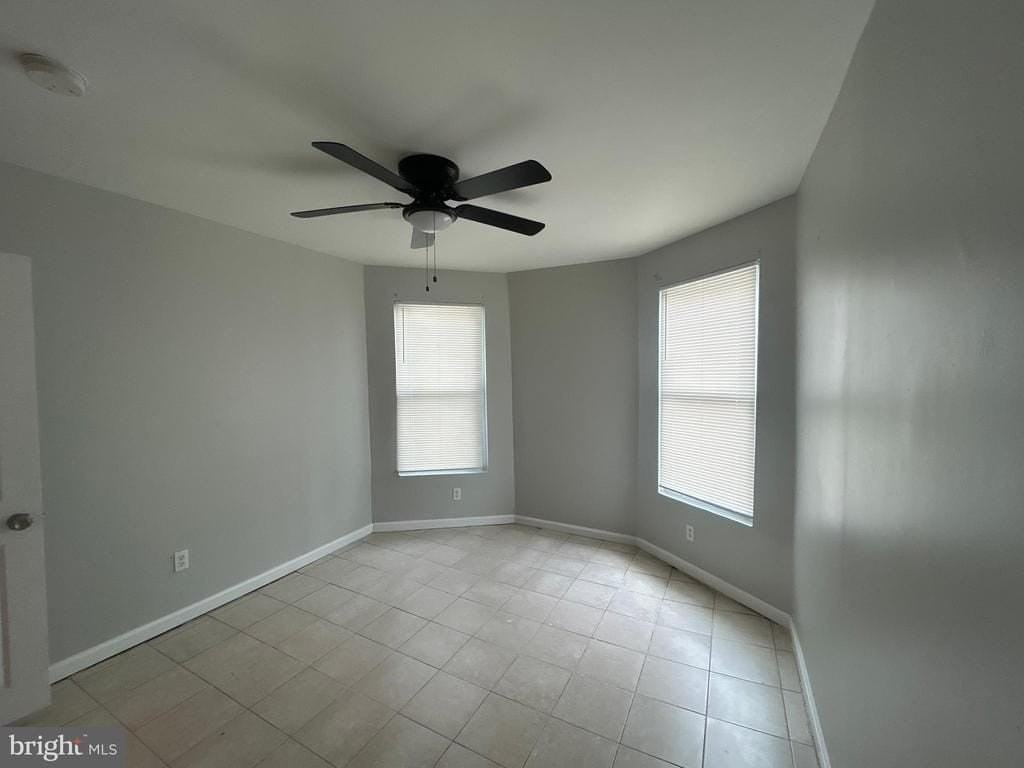 531 E Brinton St - Photo 5 of 12