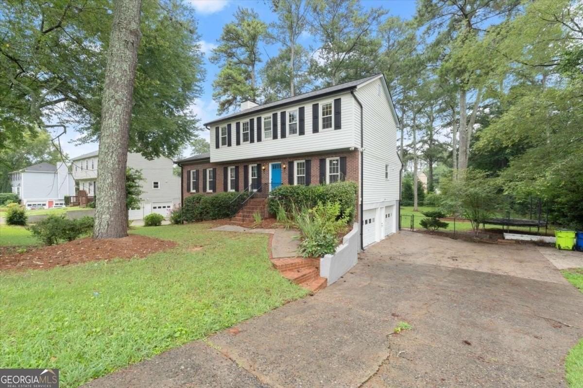 3220 Casteel Rd Ne - Photo 3 of 43