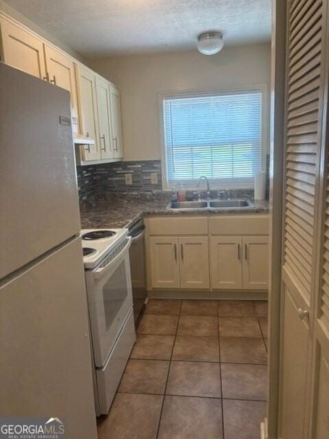 180 Chalfont Ln #6 - Photo 2 of 9
