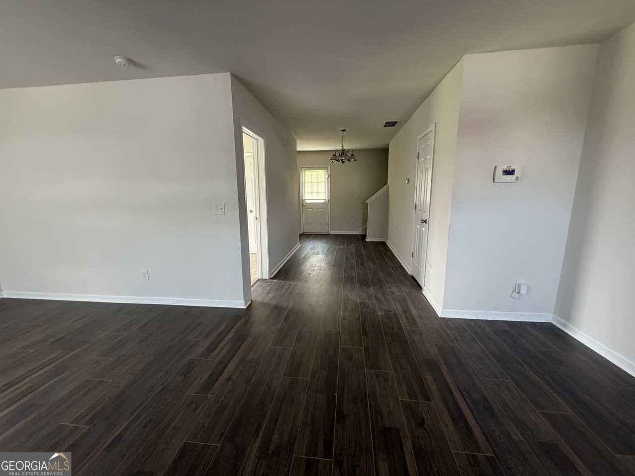 729 Wheel House Ln - Photo 4 of 9
