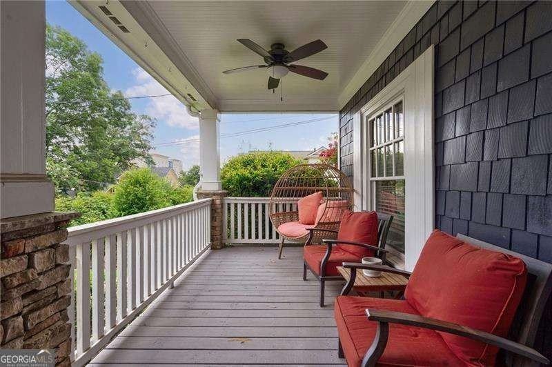 3405 Fortner St - Photo 4 of 34
