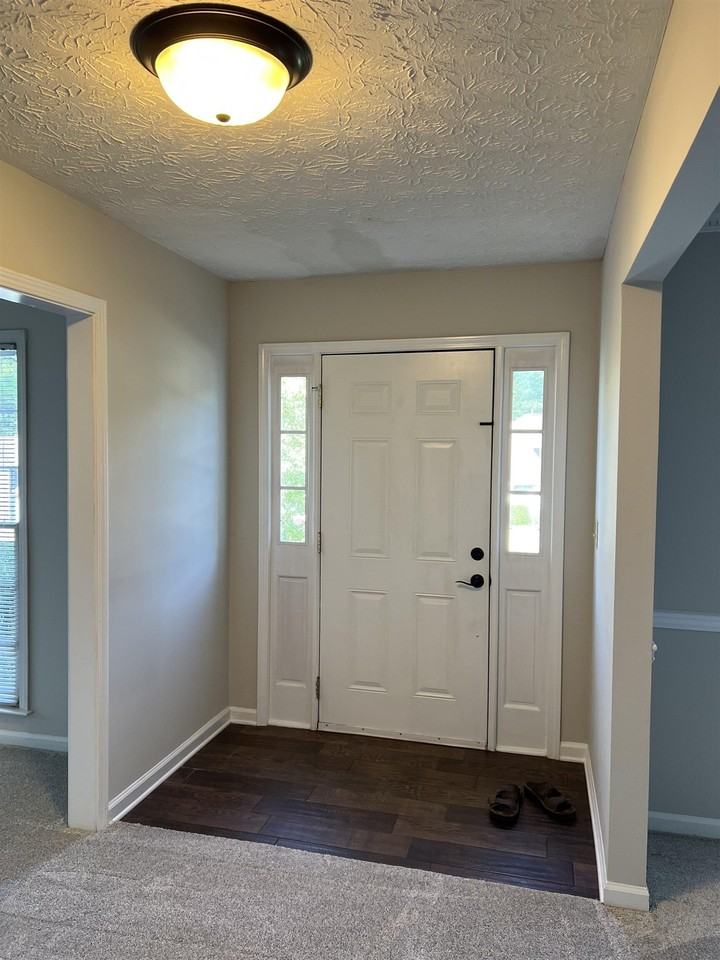 700 Cirrus Ct - Photo 2 of 26