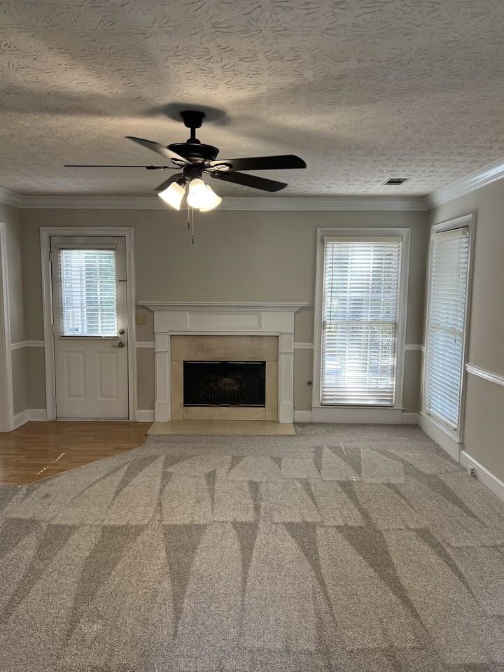 700 Cirrus Ct - Photo 4 of 26