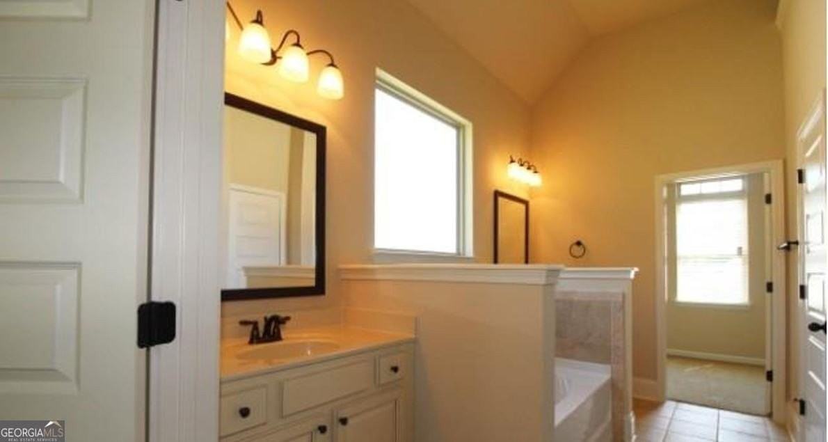 121 Beaumont Way - Photo 5 of 10