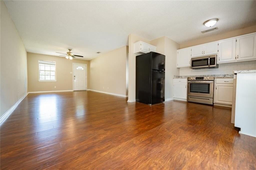 1850 Panorama Blvd W - Photo 6 of 19