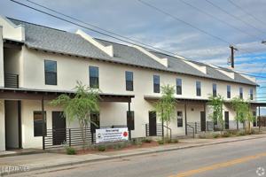 featured image of 1061 Ranger St #16