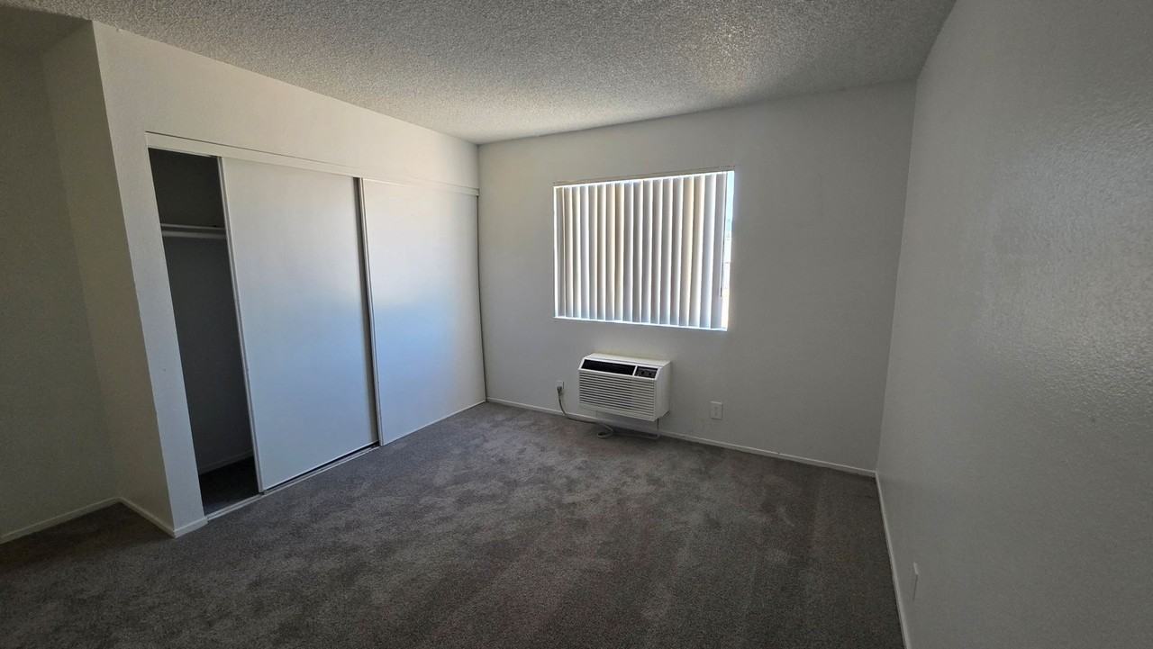 The Commons at Seven Palms - Photo 7 of 10